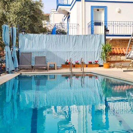 Shared Pool Flat Located 3 Min To Beach In Kalkan Διαμέρισμα Εξωτερικό φωτογραφία