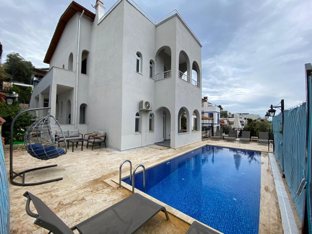 Shared Pool Flat Located 3 Min To Beach In Kalkan Διαμέρισμα Εξωτερικό φωτογραφία